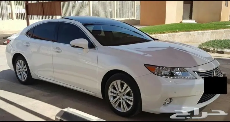 لكزس 2013 فل كامل ( بحال الوكاله ) (image 1)