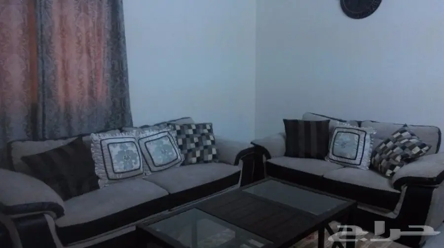 طقم كنب (صوفا) قطعتين 5 مقاعد من هوم سنتر