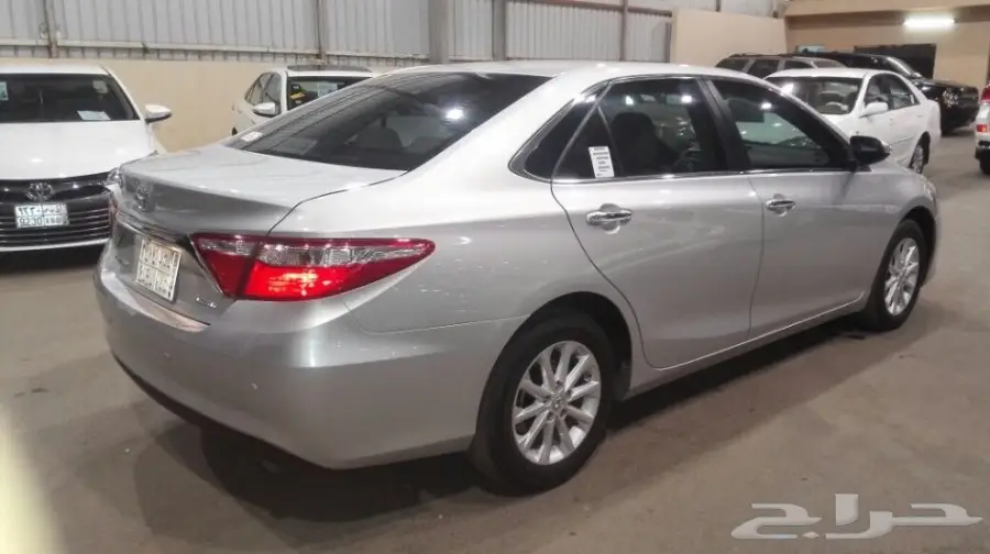 كامري 2017 - صيانة دورية فقط - مسافة 5 آلاف كيلومتر