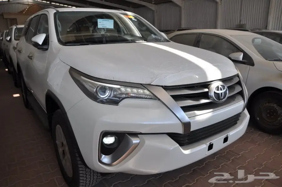 تويوتا فورتشنرVX2 2018 سعودي 6 سلندر 132000 (image 1)