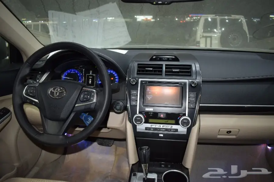 تويوتا كامري فل GLX خليجي فتحه بصمه2017 (image 12)