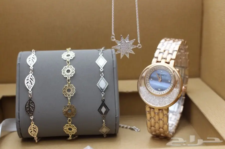 ساعات نسائية من شوبارد ب200 ريال (image 6)