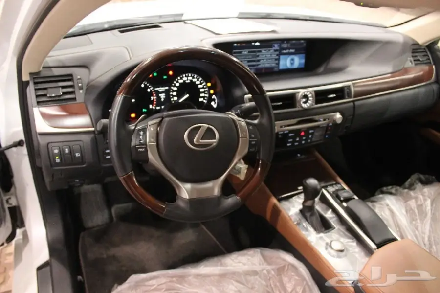  لكزس GS250 DD   2017 (بريمي) (image 4)