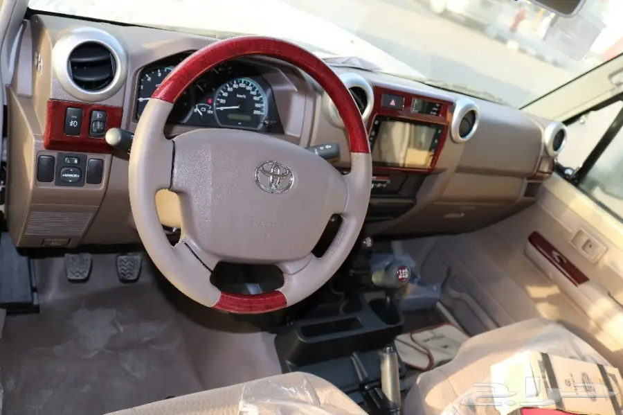 تويوتا شاص سوبر ديلوكس ليمتد ونش 2018 (image 10)