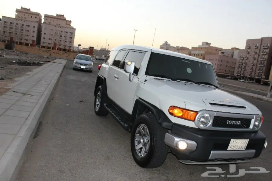 اف جي 2014 أبيض (image 2)