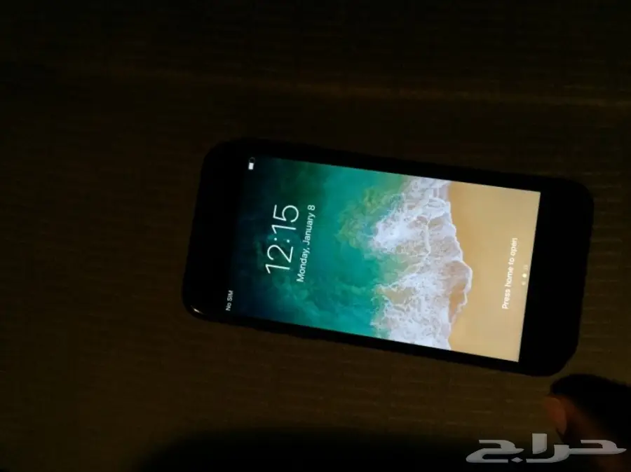 أيفون 7  للبيع 32 قيقا نظيف 