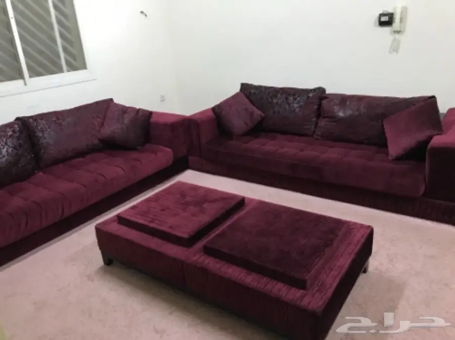 كنب مودرن ٣.٥٠م - ٣ قطع + طاولة - فرصة! (image 2)