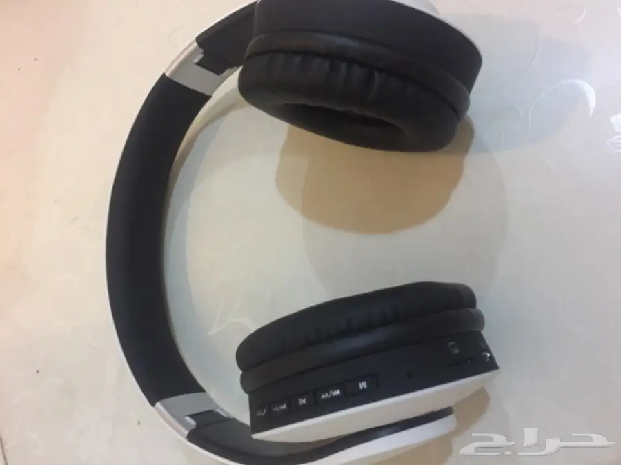 سماعات لاسلكية أصلية - فرصة لا تُفوّت! (image 1)