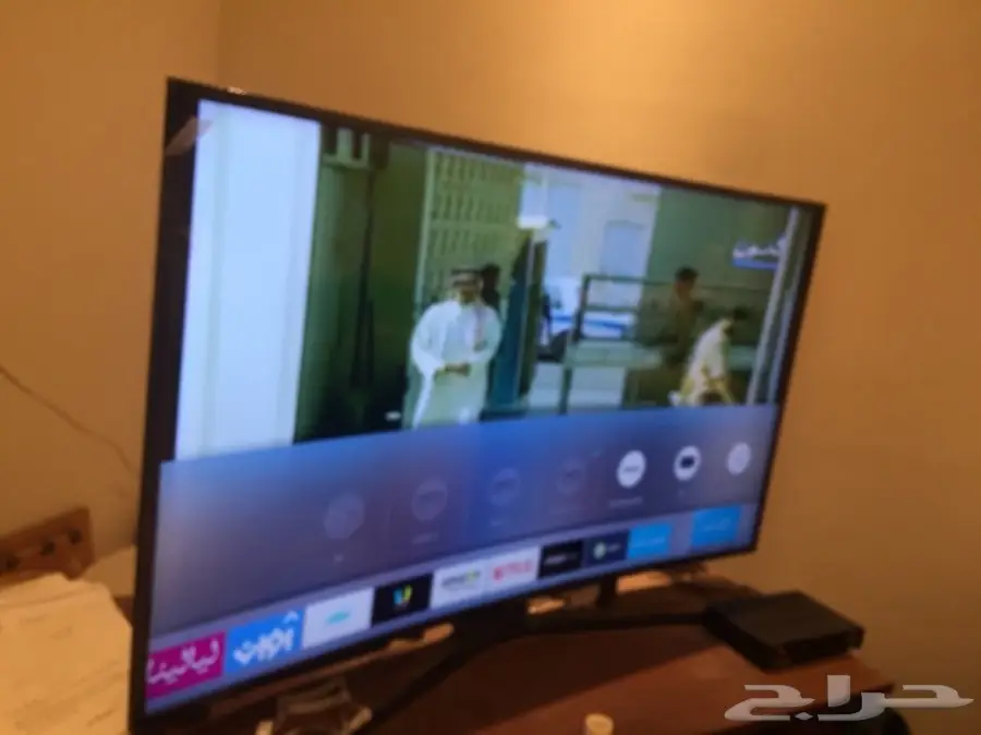 شاشه 55 بوصه منحنيه