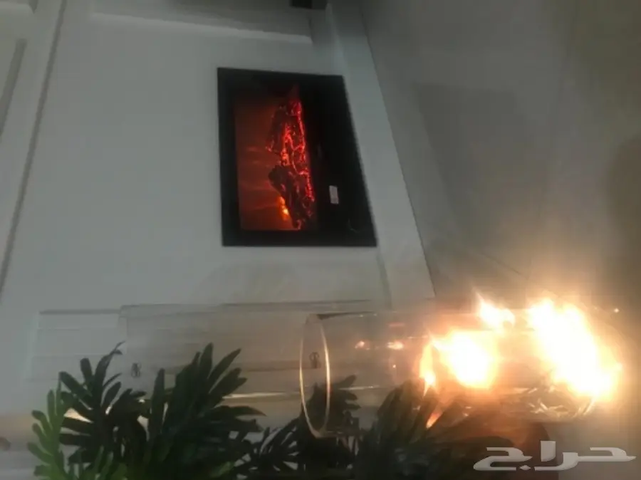 مدفأه بديكور خشبي 