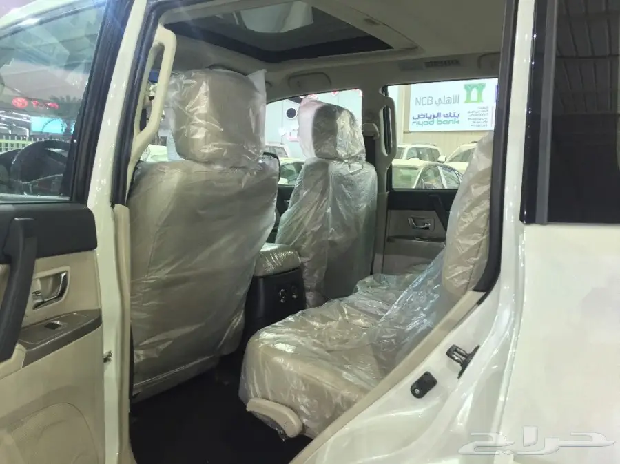 باجيرو 2017 سعودي 3.8 فل كامل علامات ذهبية (image 10)