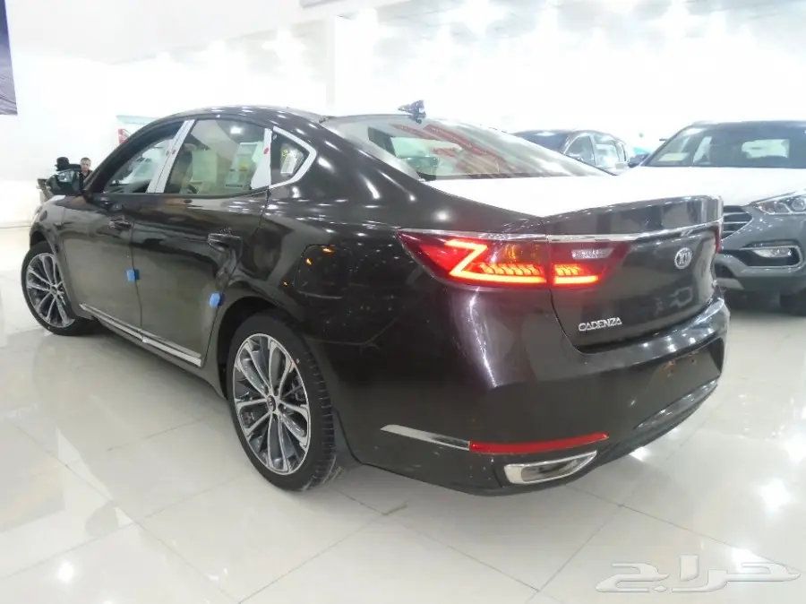 كيا - كادينزا فل كامل موديل 2018 (image 22)