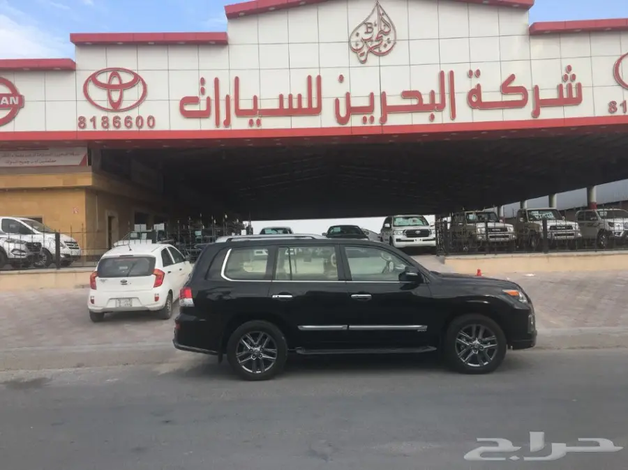  لكزس LX 570 موديل 2015 فل ماشي 1400كم  (image 1)
