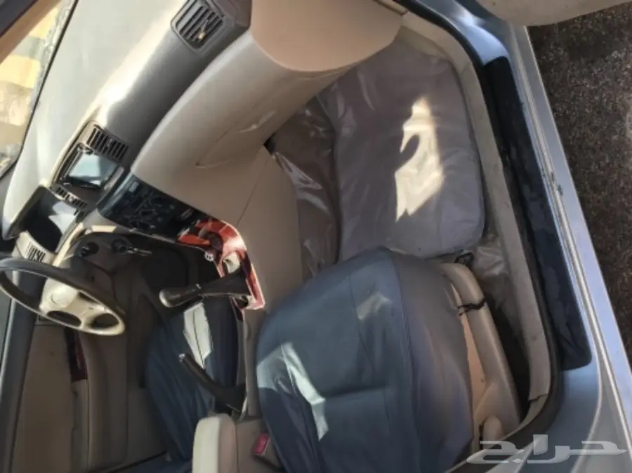 تويوتا كورولا 2005 (image 23)