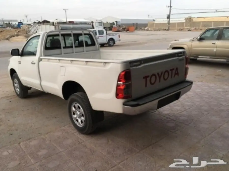 تجديد قوي: هايلكس غمارة GLX دبل بريمي 2015 - فرصة لا تُفوّت! (image 3)