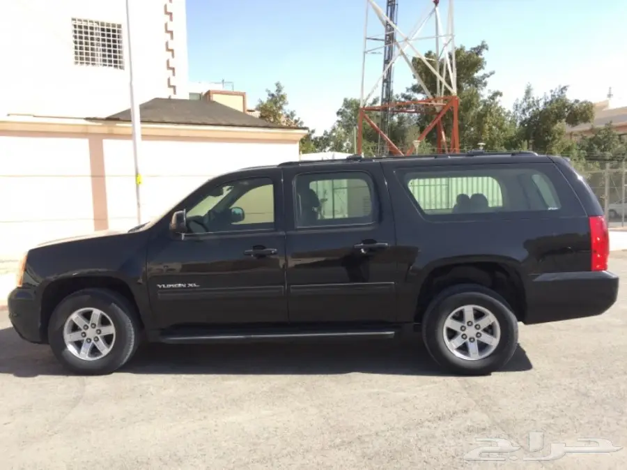 جمس يوكن XL أسود دبل 2011