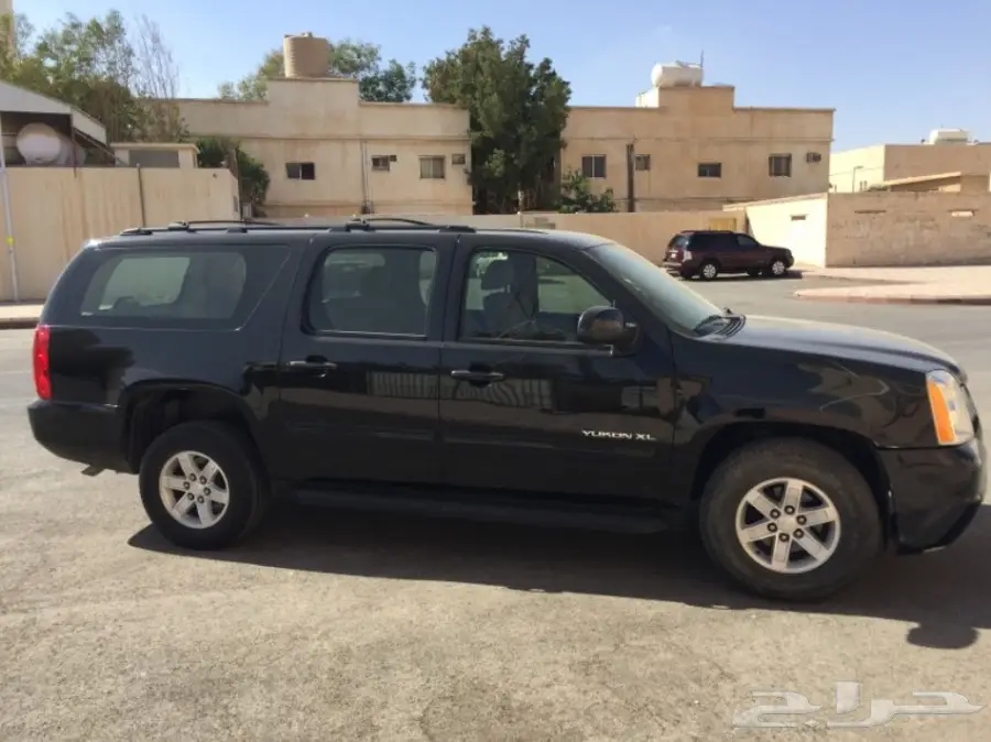 جمس يوكن XL أسود دبل 2011 (image 1)