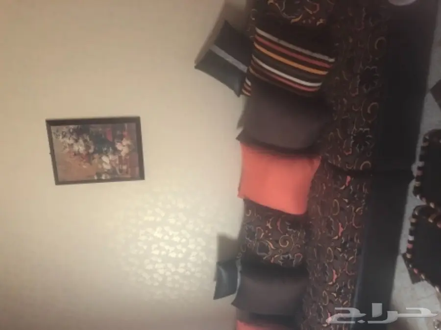 مجلس جديد جدا الستاره بالكنب بالفرشه  (image 2)