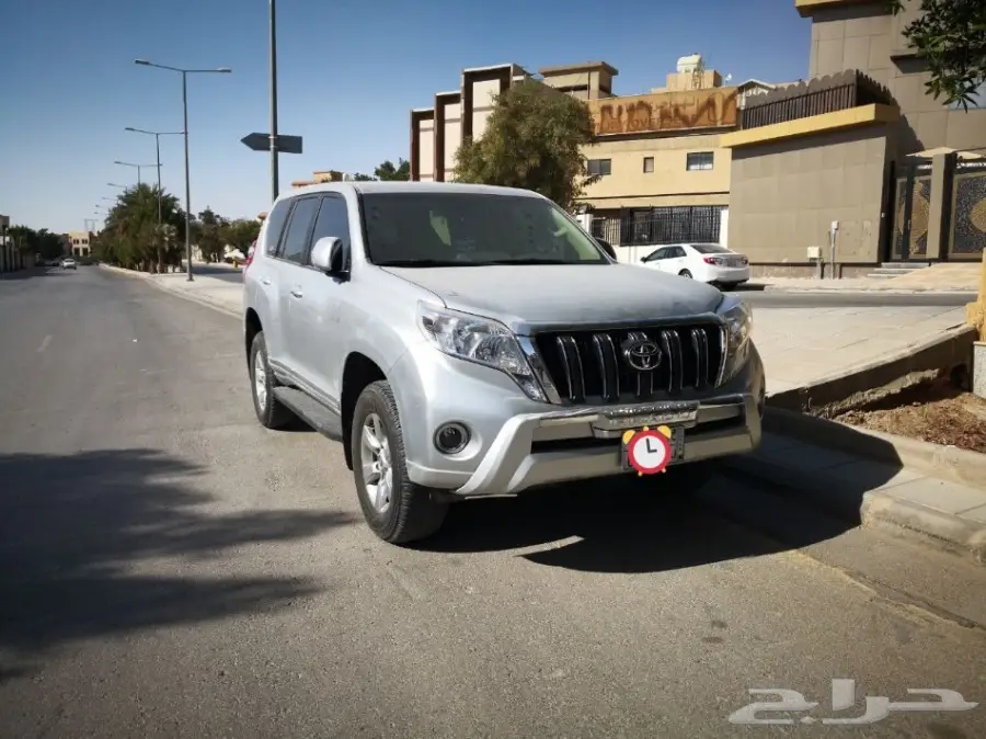 سيارة تويوتا برادو 2015 للبيع  (image 14)