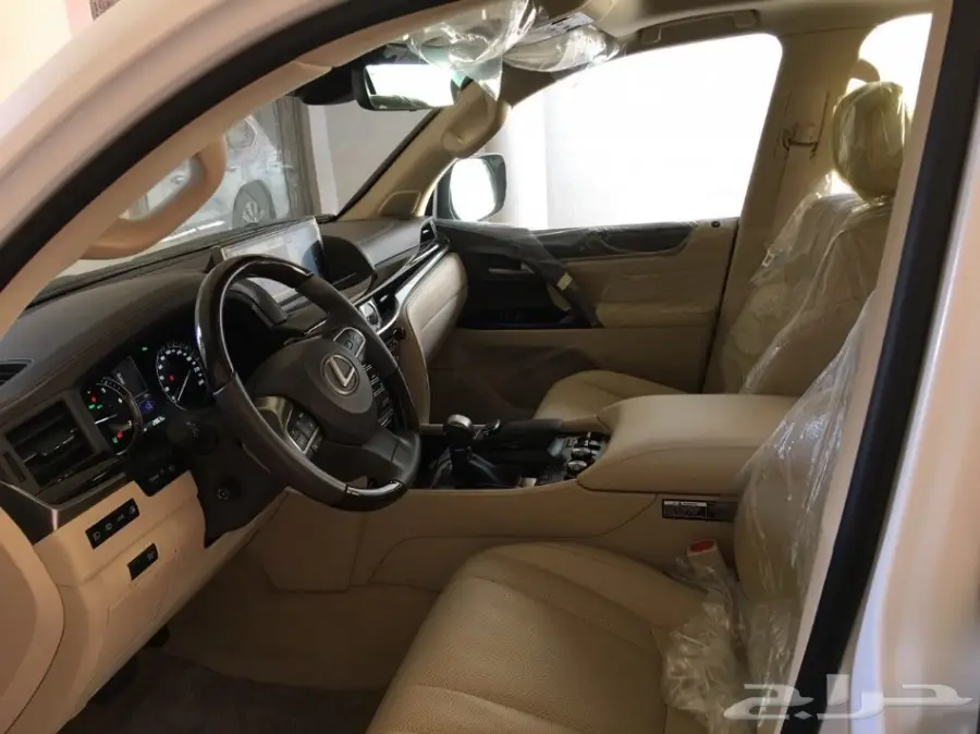 لكزس 2017 كامل المواصفات  (image 2)