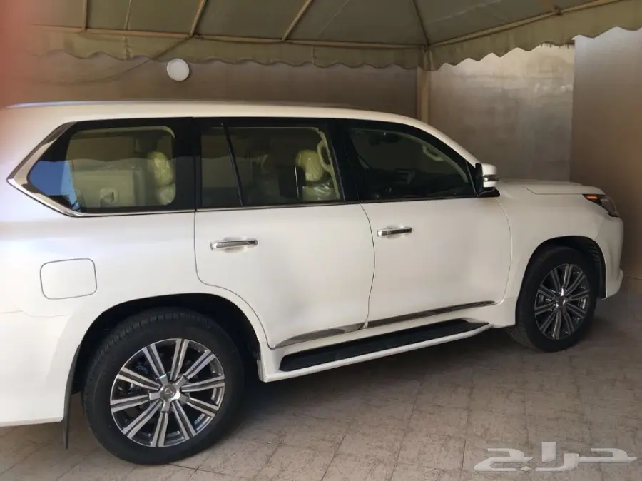 لكزس 2017 كامل المواصفات  (image 5)