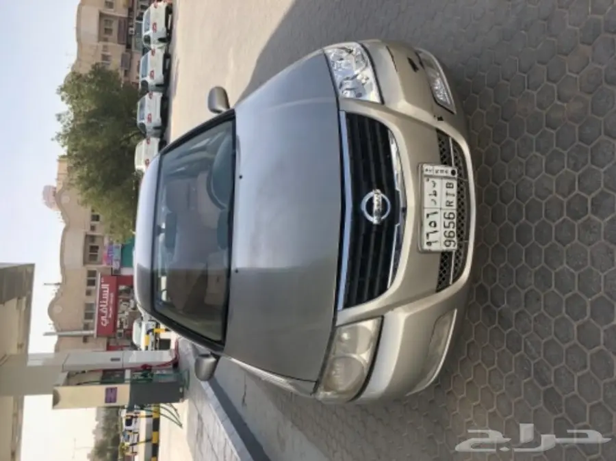 نيسان صني موديل 2011