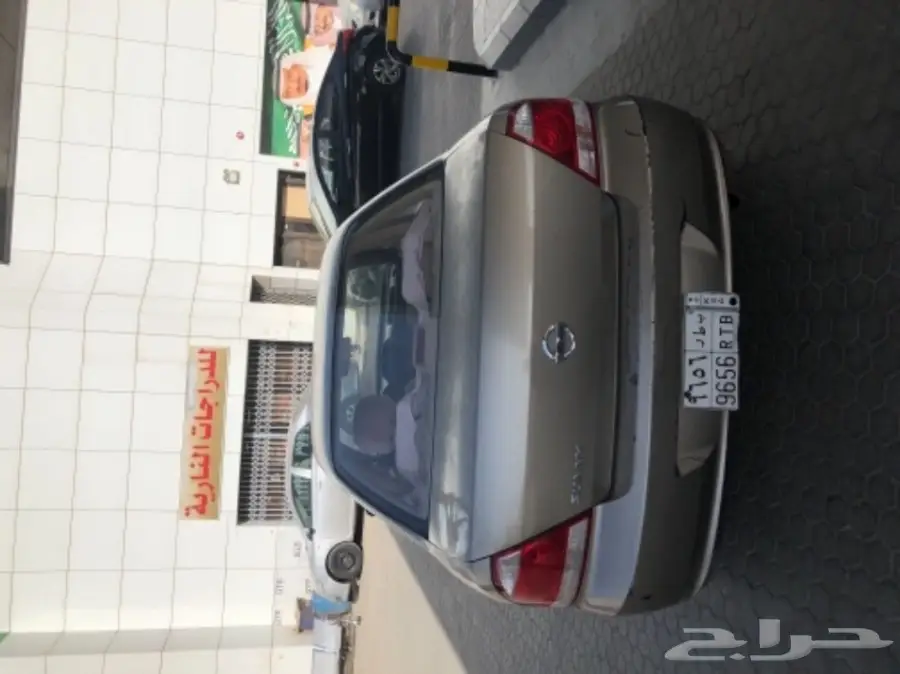 نيسان صني موديل 2011 (image 4)