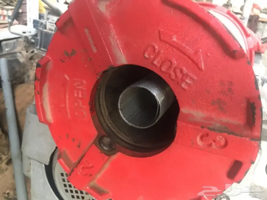 للبيع مكينة تسنين وقص لمواصير الماء  (image 6)