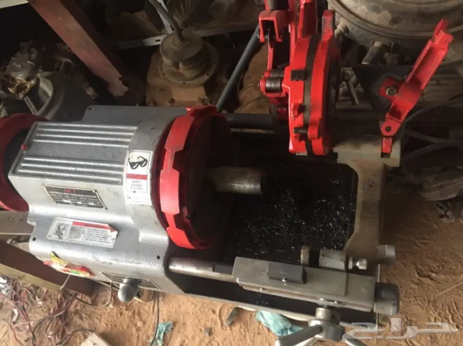 للبيع مكينة تسنين وقص لمواصير الماء  (image 8)