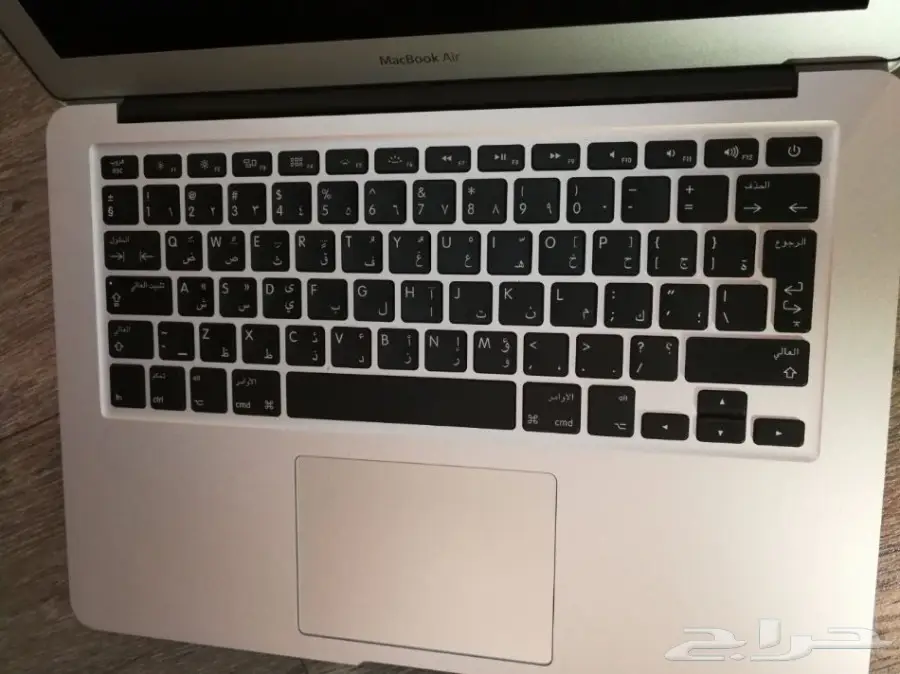 MacBook Air  (image 3)