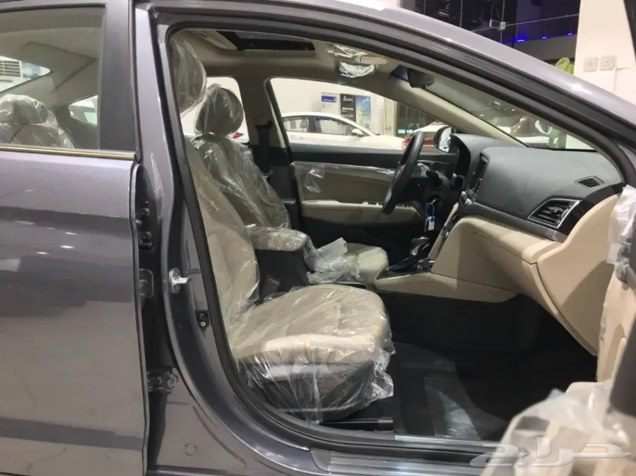 النترا موديل 2018 فتحة سقف جنط 17 