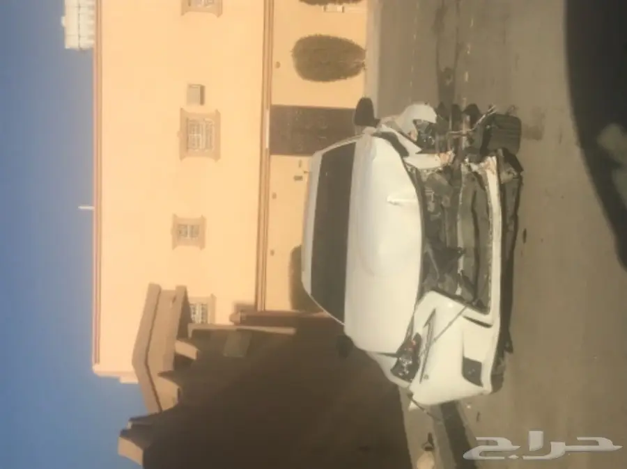 لكزس IS-f 2015  (image 2)