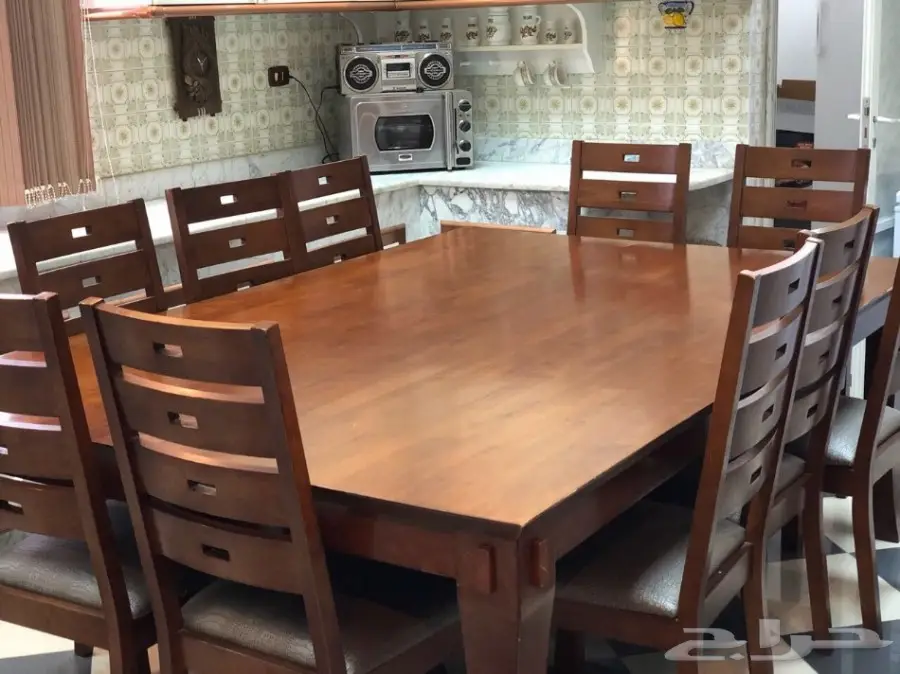 طاولة طعام (10) كراسي للبيع (image 4)