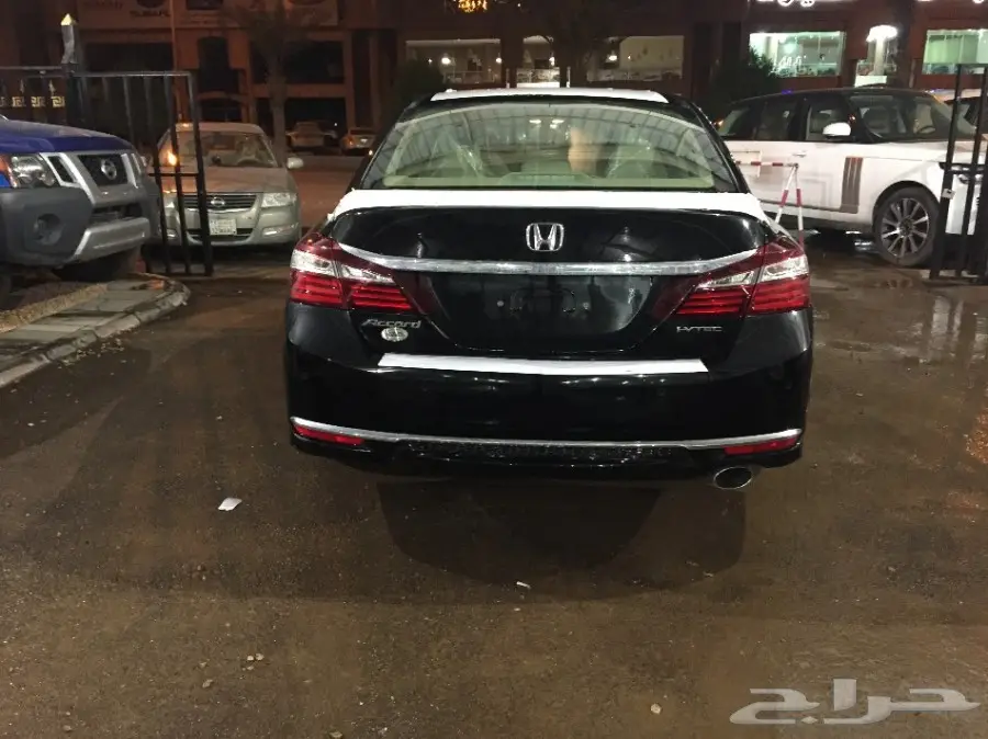   هوندا اكورد اسبيشيل 2017 خليجي لدى معرض عبد المجيد الخضر للسيارات الرياض الشفاء (image 5)