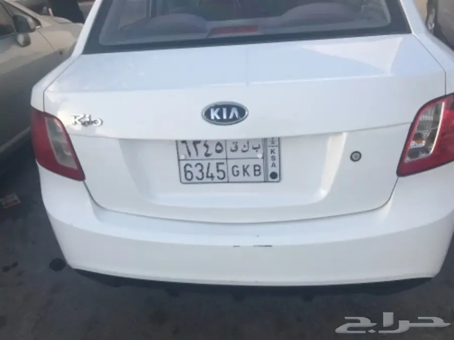 كيا ريو 2013 نظيف استخدم  (image 1)