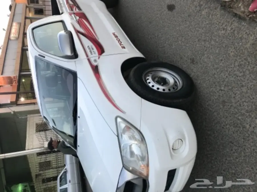 هايلكس غماره 2010 (image 1)