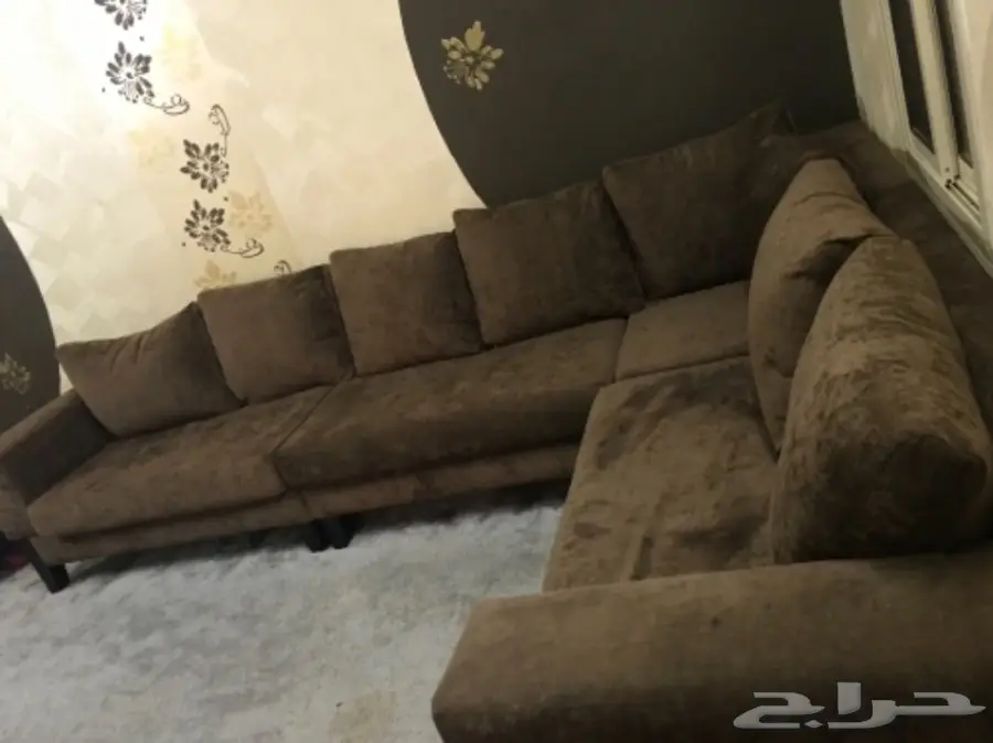 كنب وغرفه نوم للبيع