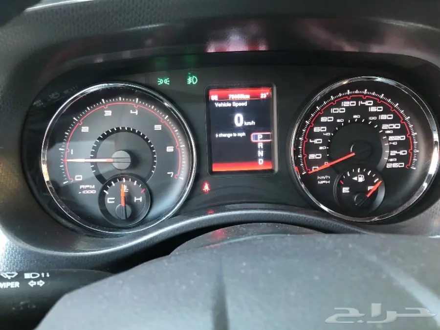 تشارجر rt 2014 هيمي نظيف جدا تم وضع الحد (image 8)
