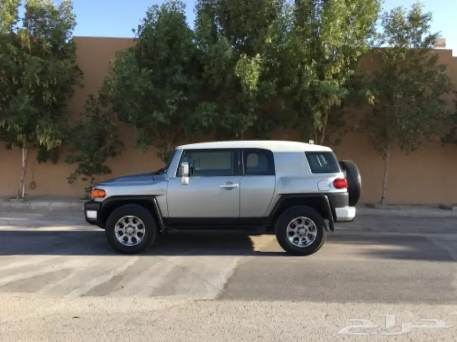 للبيع عاجل اف جي موديل 2011 سعودي عبداللطيف 