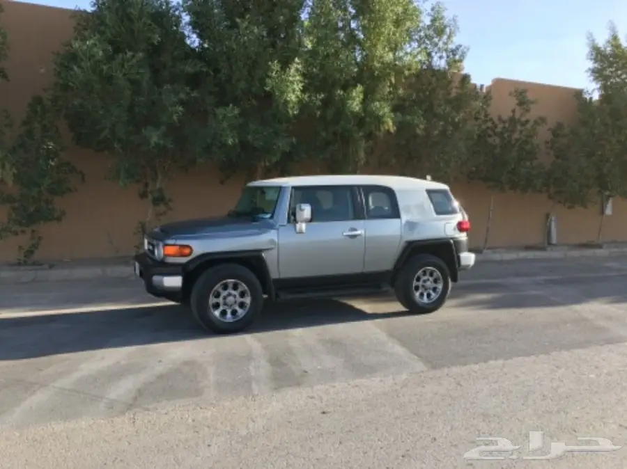 للبيع عاجل اف جي موديل 2011 سعودي عبداللطيف  (image 2)