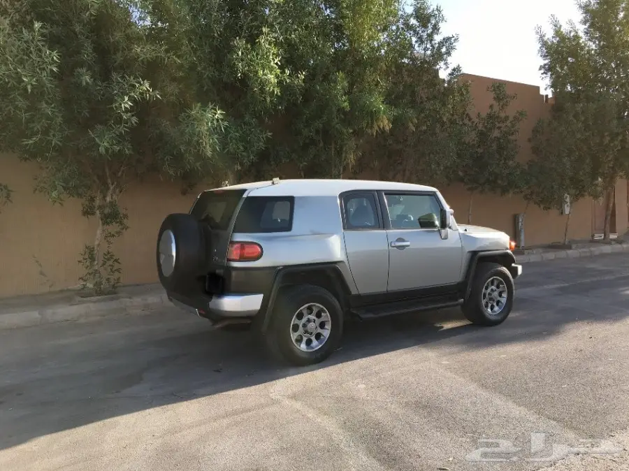 للبيع عاجل اف جي موديل 2011 سعودي عبداللطيف  (image 12)