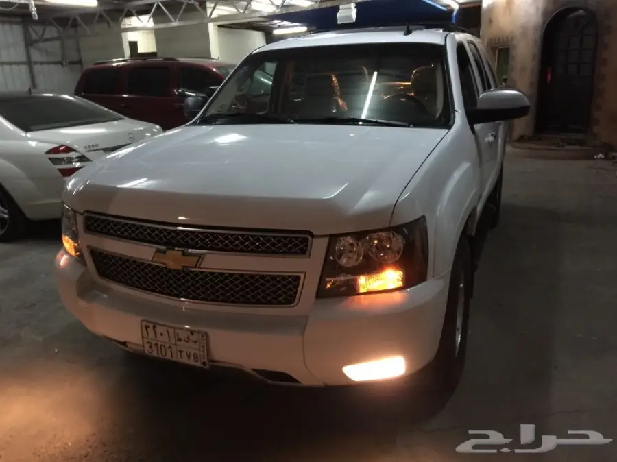 للبيع تاهو فل كامل z71 ابيض  (image 11)