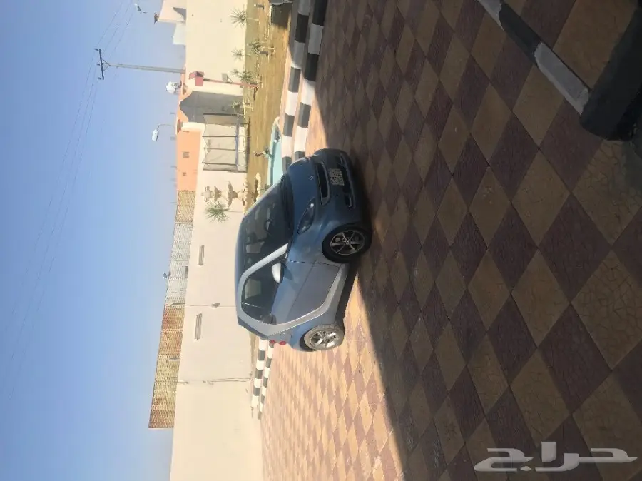 سياره صغيرة الحجم بشكل فضيع موديل 2011 (image 2)