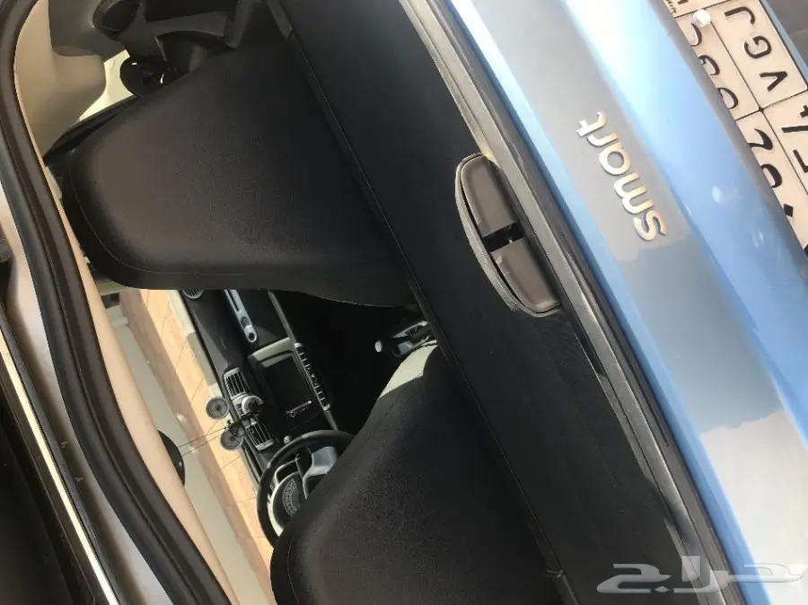 سياره صغيرة الحجم بشكل فضيع موديل 2011 (image 6)