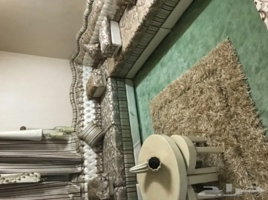 اثاث غرفة نظيف وبجوده ممتازه