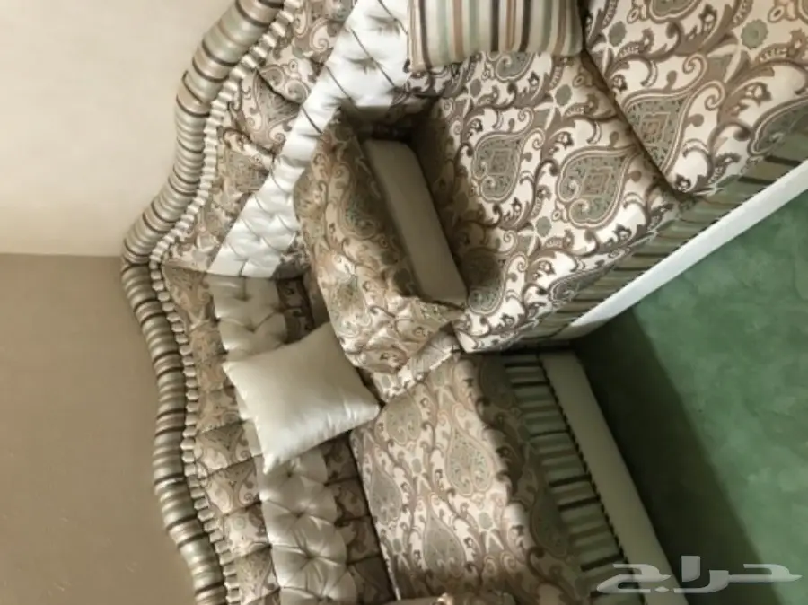 اثاث غرفة نظيف وبجوده ممتازه (image 2)