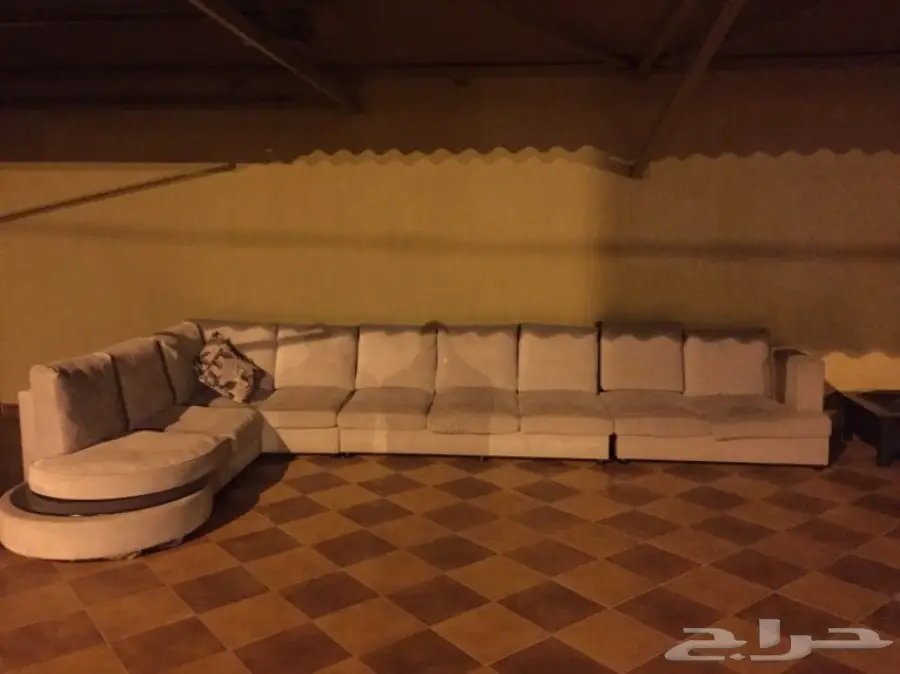 كنب للبيع  (image 1)