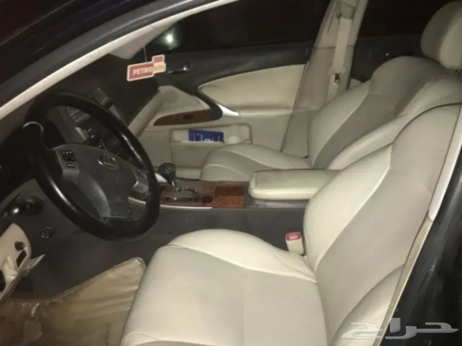 لكزس Is 300 2011 للبيع (image 4)