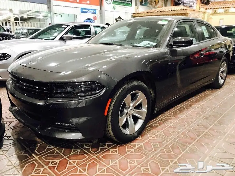 تشارجر - SXT 1 - استاندر -  2018 - سعودي  (image 4)