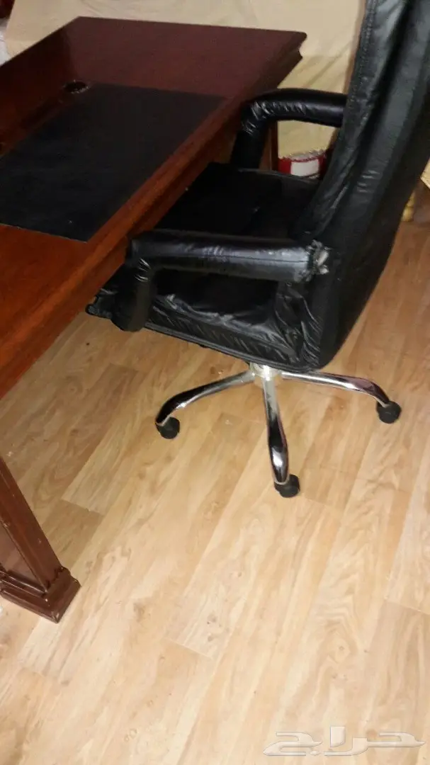 مكتب خشبي للبيع  (image 4)